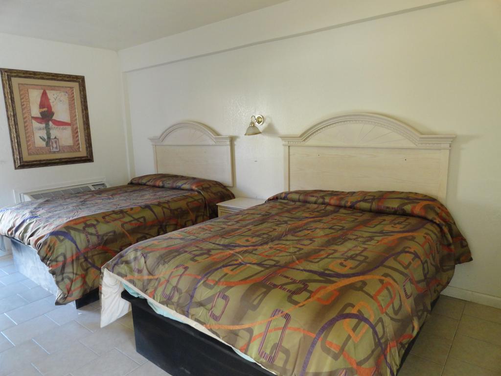 Pearl Inn Galveston Room photo